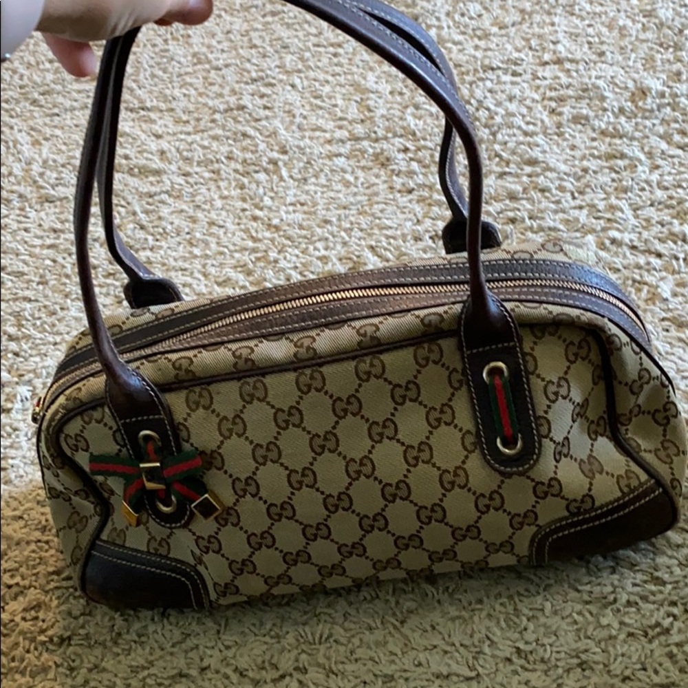 Gucci GG Canvas Princy Boston authentic handbag
